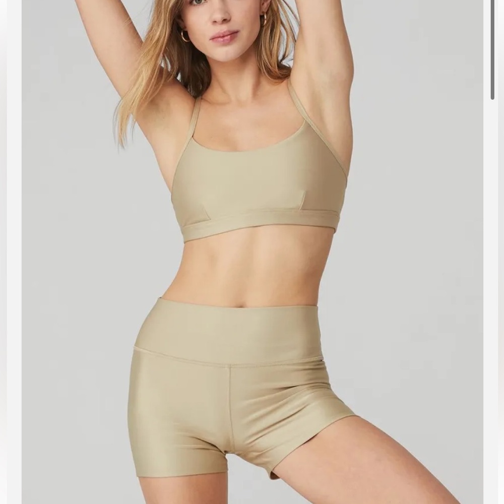 ALO Yoga Tan Intimates Set